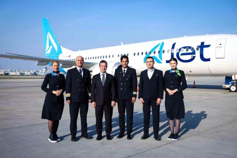 ajet filosunu genclestiriyor 7 yeni nesil ucak istanbula indi baR7UHXU.jpg