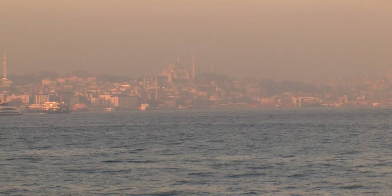 istanbul sis altinda kaldi gorus mesafesi dustu Ll8wNO9V.jpg