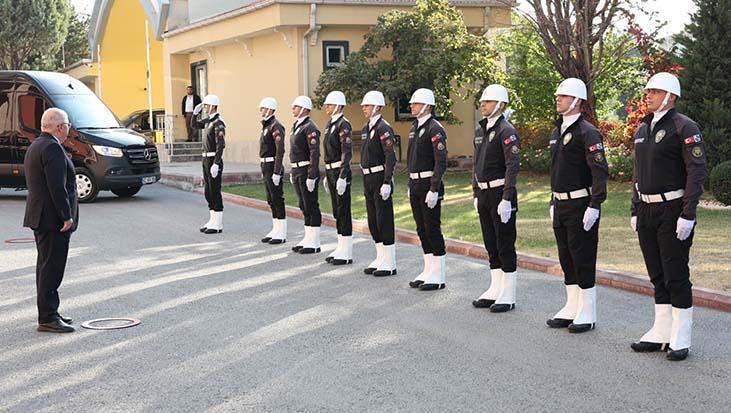 milli savunma bakani guler konyada incelemelerde bulundu 9JlgVx1j.jpg