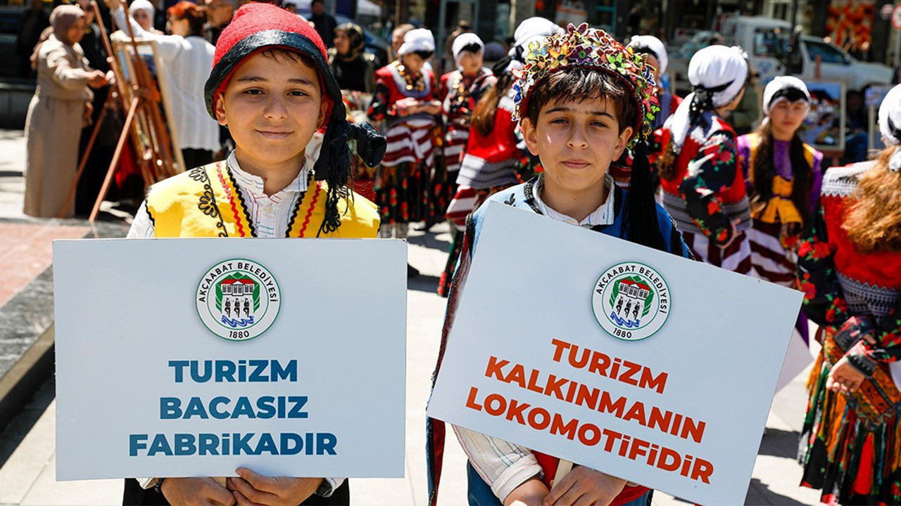 Akçaabat’ta Turizm Haftası Coşkuyla Kutlandı