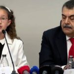 Defne, Bir Günlüğüne Milli Eğitim Bakanı Olarak İlk Adımlarını Attı