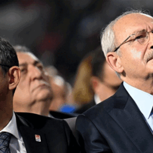 ** CHP’de Tarihi Bir Dönüşüm: Kılıçdaroğlu İade-i İtibar Yapıyor