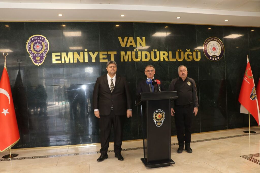 Van’da Uyuşturucu ile Mücadele Operasyonu: 11 İlde 78 Kişi Gözaltına Alındı